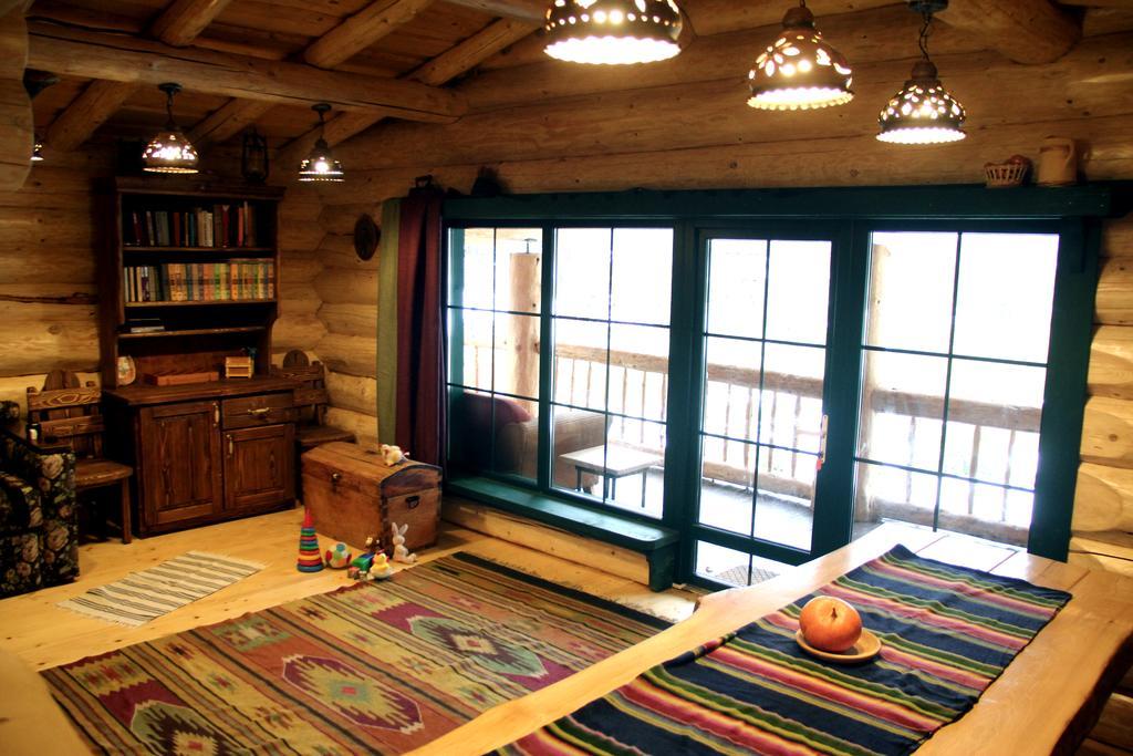 فيلا Eco House Butinar Kosmach المظهر الخارجي الصورة