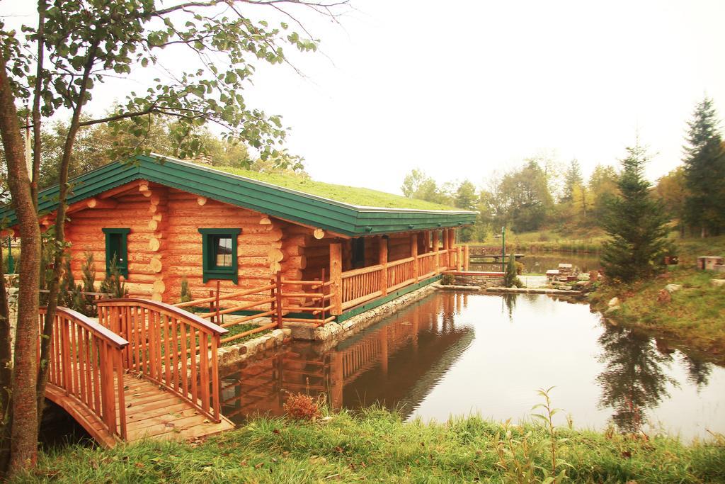 فيلا Eco House Butinar Kosmach المظهر الخارجي الصورة