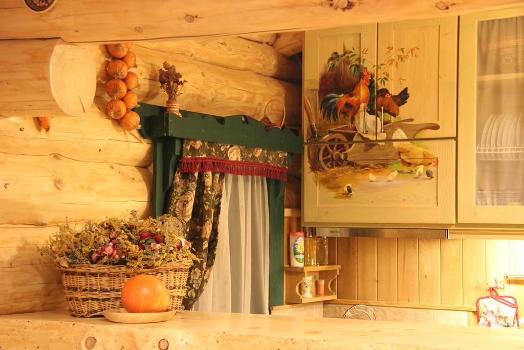 فيلا Eco House Butinar Kosmach المظهر الخارجي الصورة