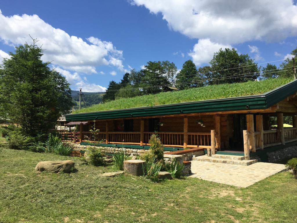 فيلا Eco House Butinar Kosmach المظهر الخارجي الصورة